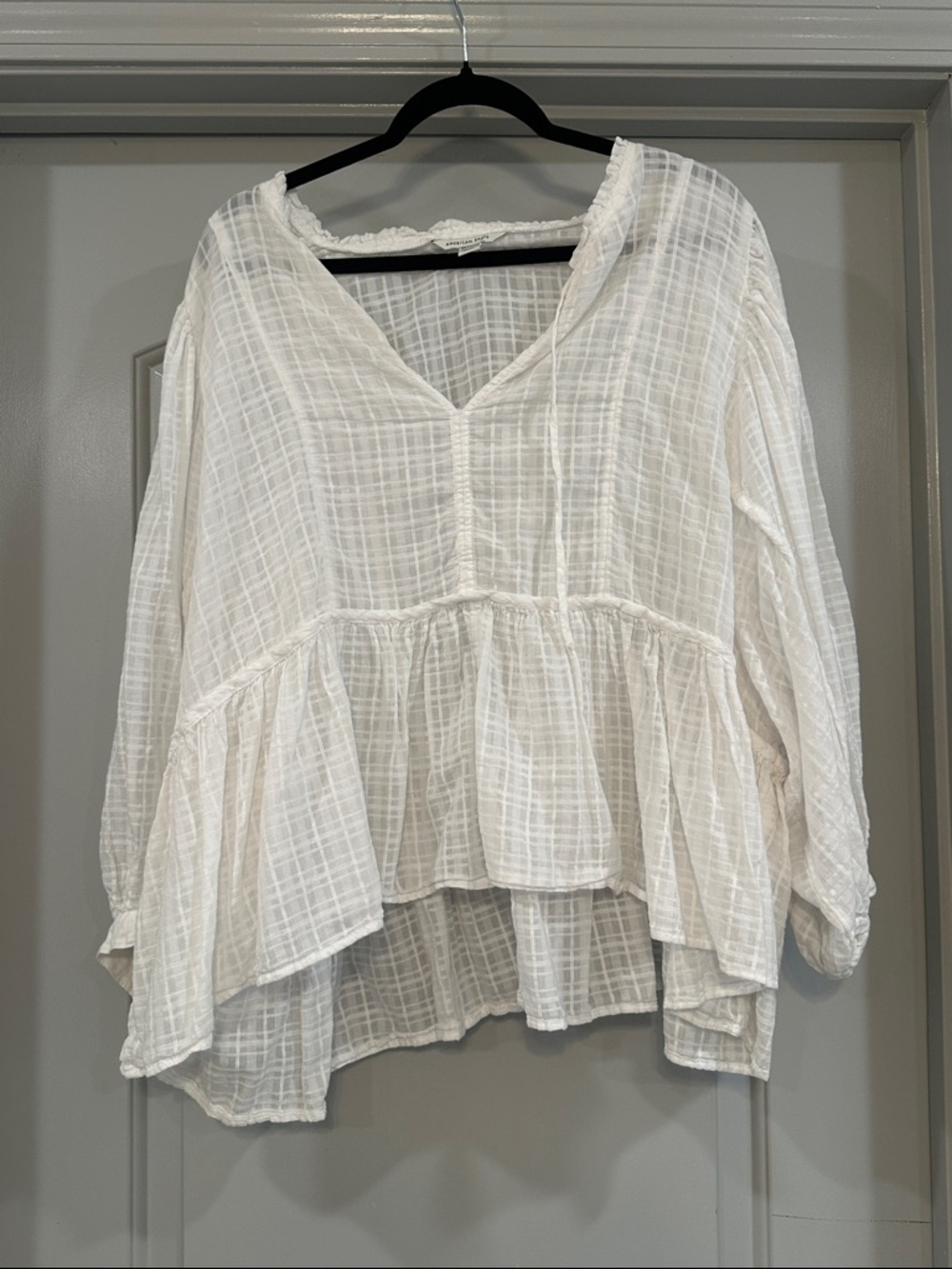 American Eagle Outfitters White Gauze Peasant Blouse